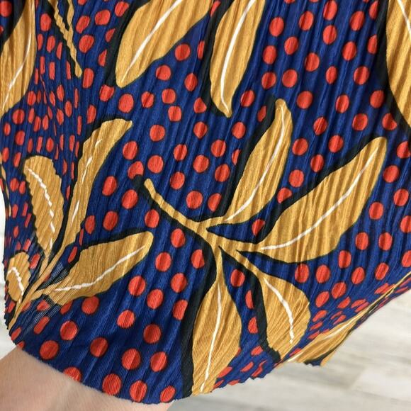 ZARA Patterned Pleated Flowy Blouse Top Shirt Women's Size Small Pleated - Picture 3 of 6
